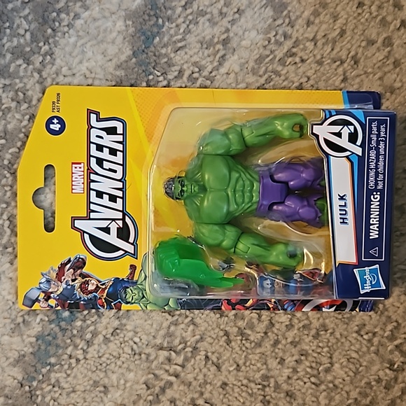 NIB Bundle Hulk Marvel Adventures 3-Piece Action Figurines Toy Set Gift Set Lot - Picture 2 of 10